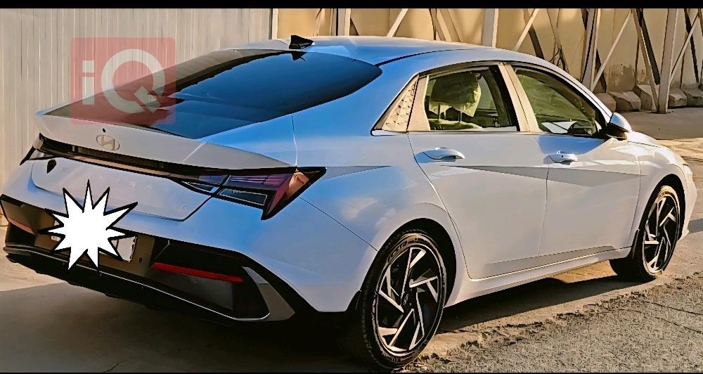 هیوندای ئەلەنترا